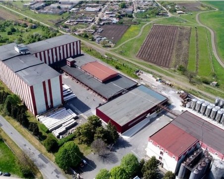 Още един Винпром осъмна под обсада! Говори се за запечатани мощности