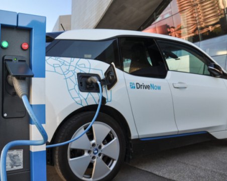 Още една европейска страна забранява колите на бензин и дизел