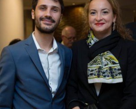 Шахматна радост! Световната шампионка Антоанета Стефанова роди момиченце от Иван Чепаринов