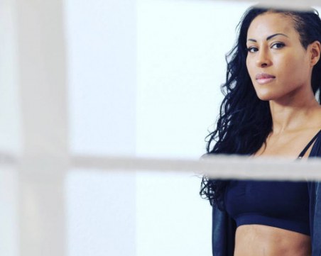 Владимир Кличко заби бивша съотборничка на Кобрата СНИМКИ