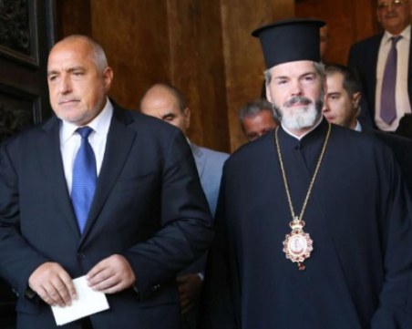 И свещениците като учителите! Изравняват им заплатите!