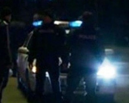 Лична карта ли?! Мъж псува полицаи и буйства, щракнаха му белезници и получи глоба