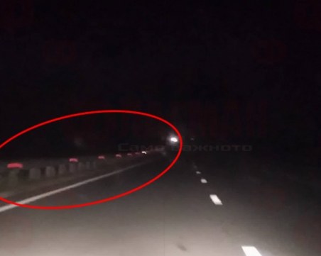 Светлоотразителните тела на АМ Тракия били поставени наобратно! Опасно ли е това? СНИМКИ