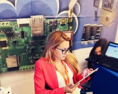 Жестоко убийство на ТВ водеща потресе Русе