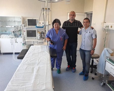 Детската хирургия в Пловдив получи нова операционна маса СНИМКИ