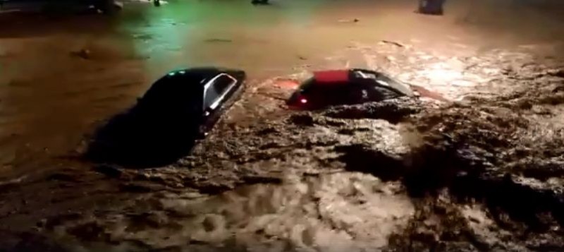 Поройни дъждове и наводнения взеха жертви в Испания