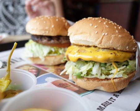 Днес е световният ден за борба със затлъстяването