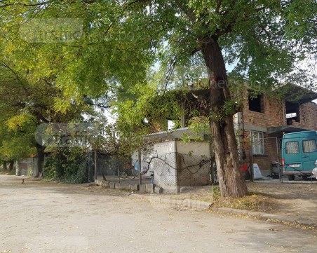 Ромско обещание: До месец махаме къщата! Четири месеца по-късно - триетажен палат СНИМКИ и ВИДЕО