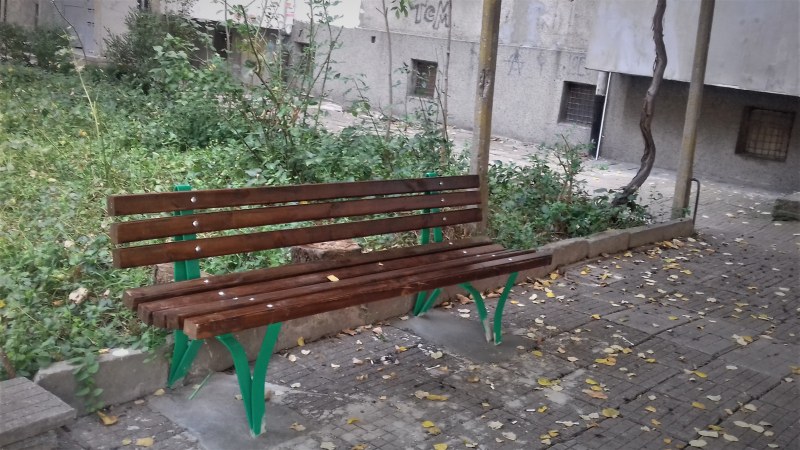 На 26 нови пейки ще посядат жителите на Кършияка СНИМКИ