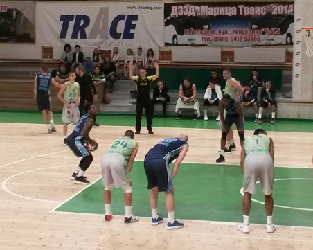 Академик Бултекс 99 с втора загуба след здрава битка в края