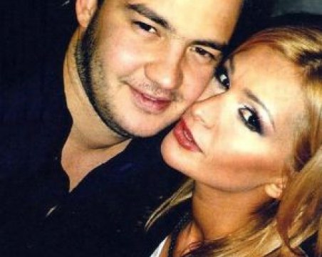 Интерпол издирва с червена бюлетина и Малката Бирма