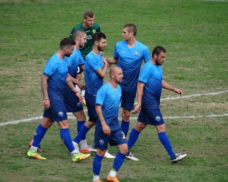 Марица удари Свиленград и продължава без загуба