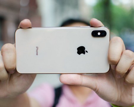 Оправят някои от проблемите на iPhone XS със софтуерен ъпдейт