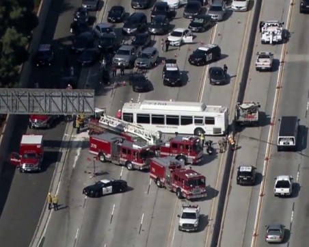 Десетки хора пострадаха при катастрофа в САЩ