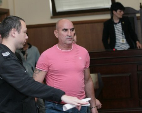 Запорираха имущество за над 3,2 млн. лв. на Ценко Чоков