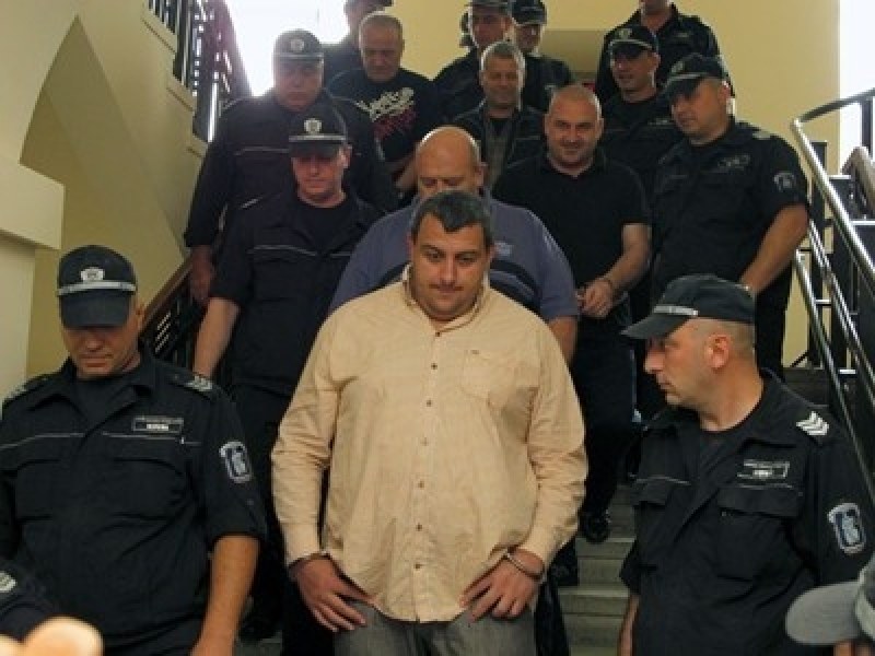Откриха 7-метров пожарникарски маркуч в килията на Сумиста