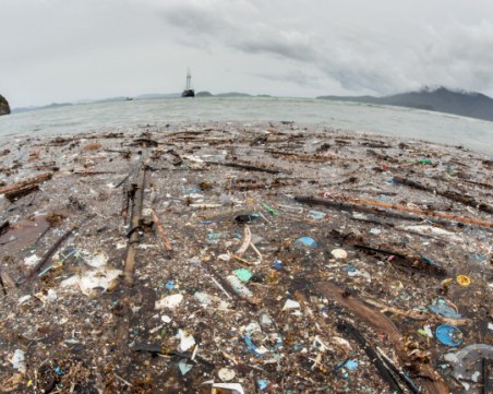 Нова технология започва да чисти Тихия океан