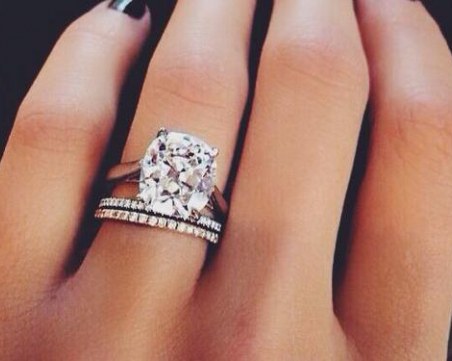 2-те зодии, които е възможно да сложат годежен пръстен през ноември