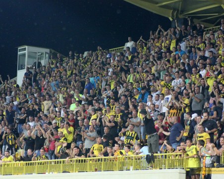 Ботев с важна информация за мача с Черно море утре