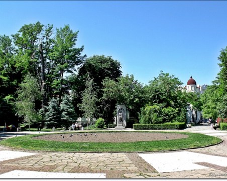 Преобразяват Градската градина на Пловдив! Ще има ботанически кът, водни ефекти и цветни арки