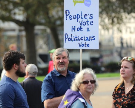 Над 500 000 се стекоха на протест в Лондон, искат референдум