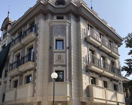 Шеф Шишков твори кулинарни шедьоври в новия си ресторант “Nobel by Chef Shishkov“ в Пловдив СНИМКИ