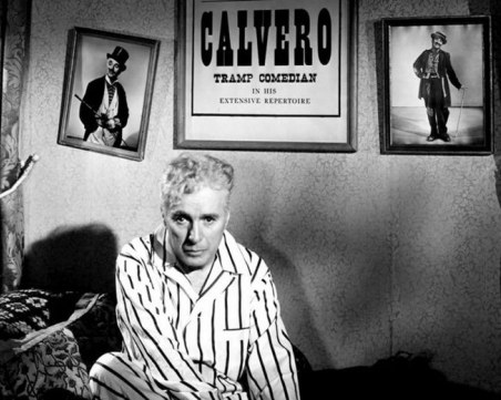 Как Чарли Чаплин измъкна богатството си от Америка