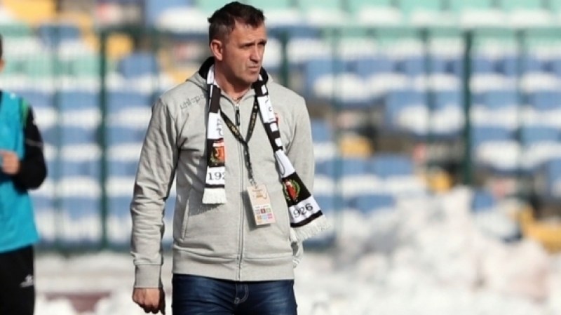 Акрапович: Жал ми е за българския футбол и футболистите ми