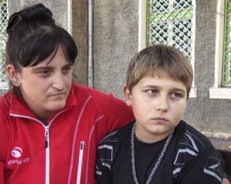 Петокласник не иска да ходи на училище заради тормоз, единствен българин в класа е