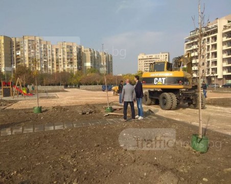 Вместо нови жилищни мастодонти - парк от 11 декара в Тракия СНИМКИ