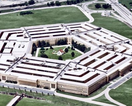 Пентагонът  търси анализатор на социалните мрежи с български език