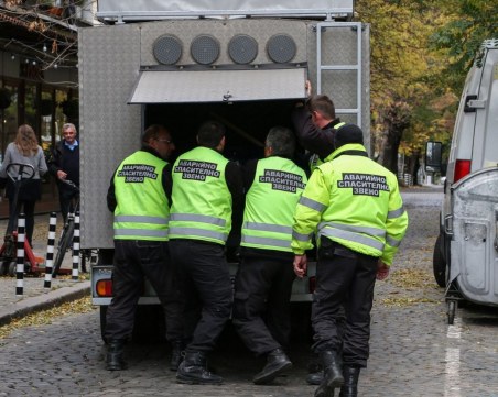 Сапьори отнесоха над 200-килограмовата бомба на полигон, утре я унищожават