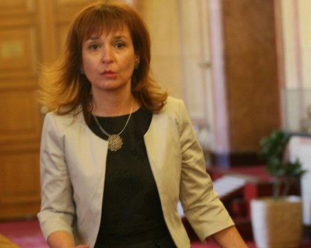 Заместник-министърът на труда и социалната политика Зорница Русинова идва на посещение в Пловдив