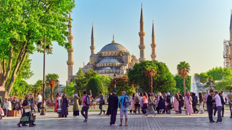 Германия предупреждава туристите си в Турция да внимават какво публикуват в нета