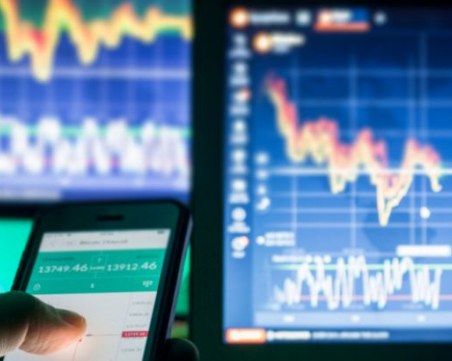 На Уолстрийт става страшно! Два индекса се сринаха, лихвите изядоха акциите