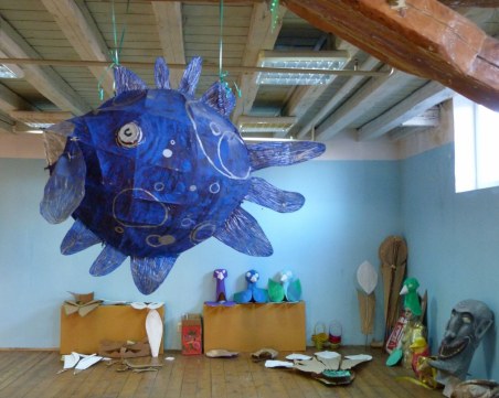 Пловдивчани сами си правят маските и костюмите за Малкия айляк парад