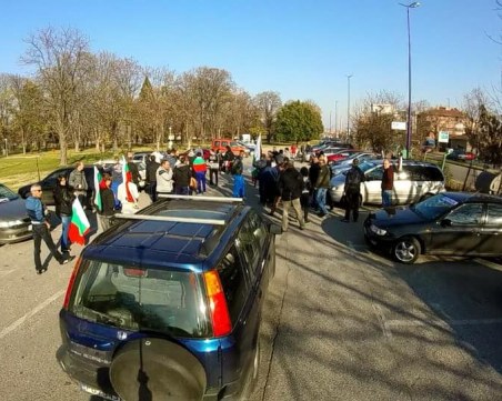 Полуделите цени на горивата родиха протести! Пазарджиклии се вдигат в събота