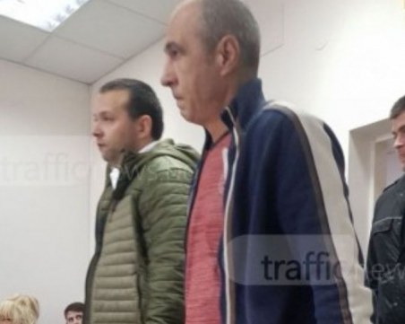 Доктора, Жабата и Цецо Тъпото застанаха пред съда за палежа на джипа на шефа на затвора