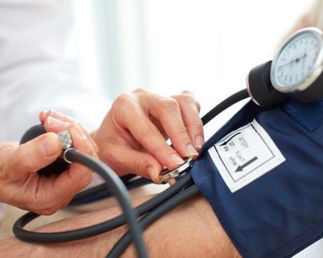 Правят безплатни изследвания на кръвното налягане и кръвната захар в Пловдив