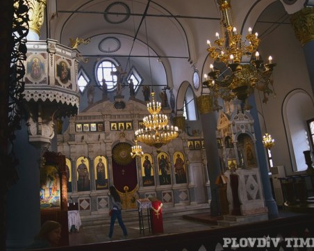 Празнува пловдивският храм, който пази аязмо с жива вода