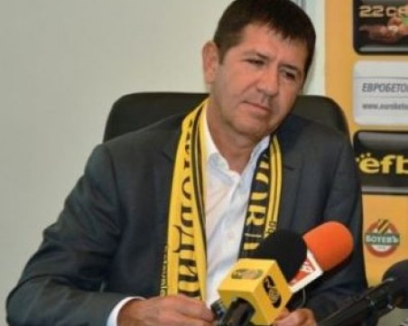 Собственикът на Ботев говори за Колежа другата седмица