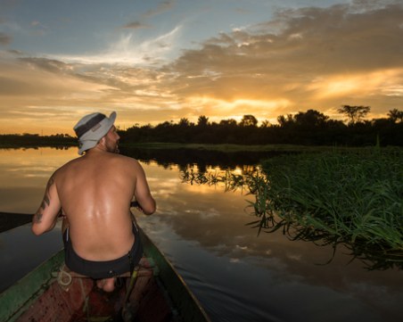 Българин покори сам Амазонка! Измина 5000 км с кану, велосипед и пеша ВИДЕО