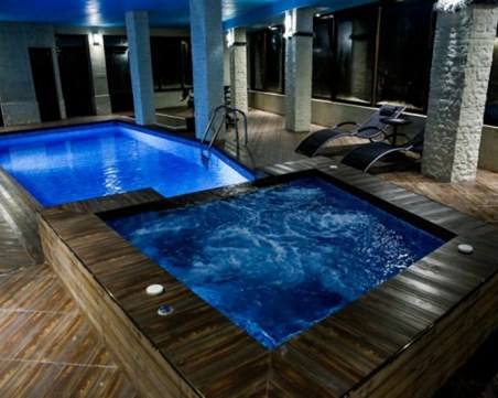 БГ туризъм: Има басейн, но в съседния хотел, а СПА-то е в по съседния