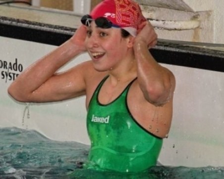 Пловдивска плувкиня с национален рекорд и квота за световно