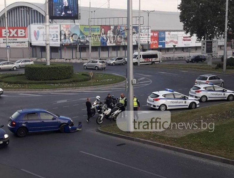 Бременна жена пострада при катастрофа на Панаира ВИДЕО И СНИМКИ