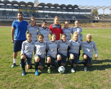 ФК ЕНКО с класическа победа срещу Спартак Варна СНИМКИ