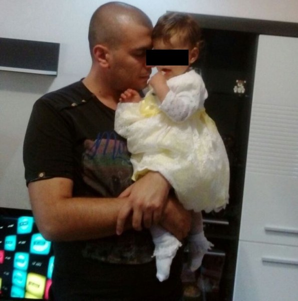 Мъжът, убил жена си и детето си, се изнесъл преди седмица от семейното жилище СНИМКА