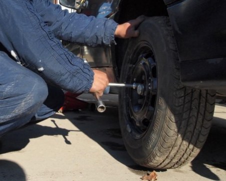 До 15 ноември караме с летни гуми, след това - глоба