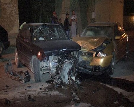 Пострадалият във верижното меле в Драганово мъж е със счупено бедро СНИМКИ