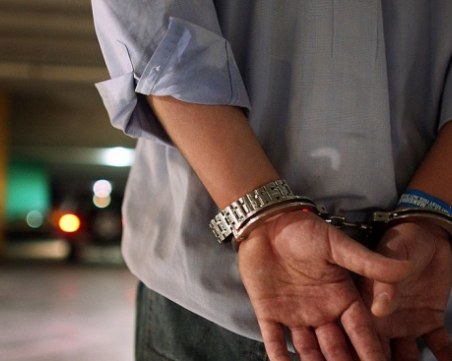 Университетска преподавателка и мъжът ѝ програмист държали 4 години поляк като роб